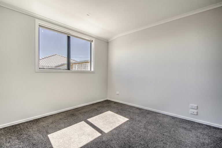 Photo of property in 53 Waruhia Crescent, Rototuna North, 3281