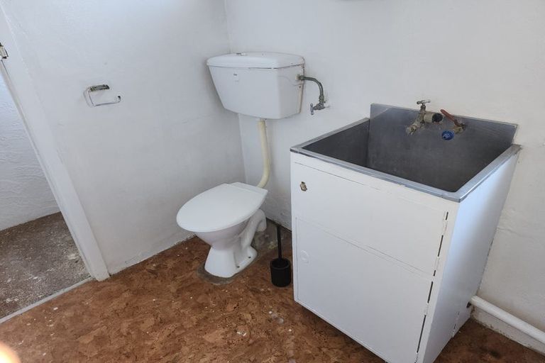 Photo of property in 753 Massey Road, Mangere, Auckland, 2022