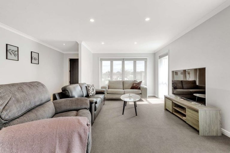 Photo of property in 10 Furl Close, Pyes Pa, Tauranga, 3112