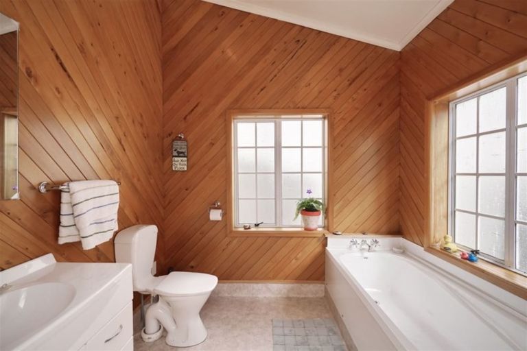 Photo of property in 14 Brittan Terrace, Lyttelton, 8082