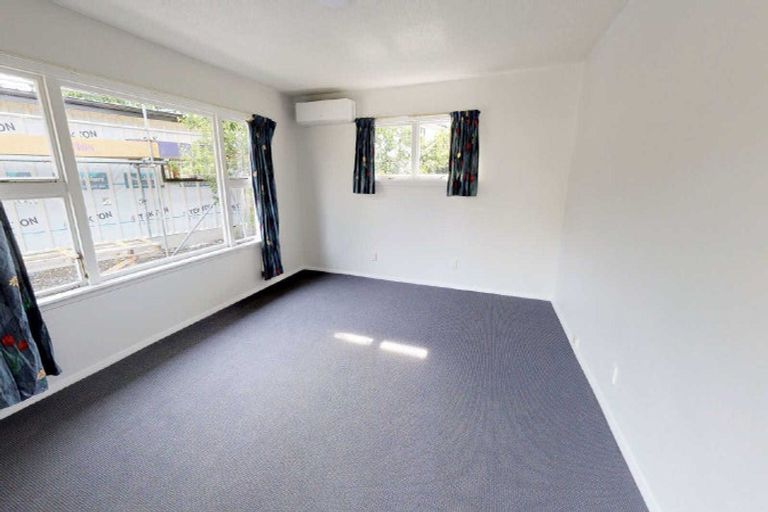 Photo of property in 108 Maidstone Road, Ilam, Christchurch, 8041