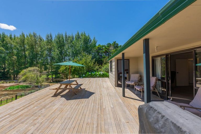 Photo of property in 964 Churchill Road, Pukekawa, Tuakau, 2696