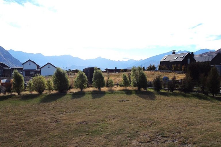 Photo of property in 3 Bull Ridge, Wanaka, 9305