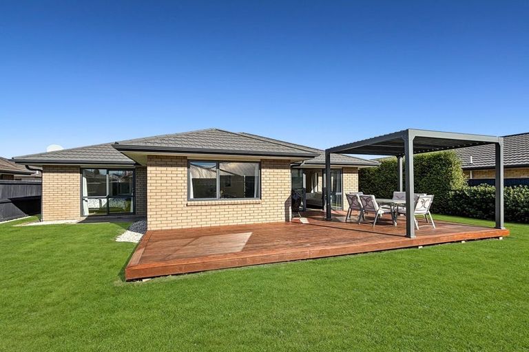 Photo of property in 27 Magnate Drive, Kaiapoi, 7630