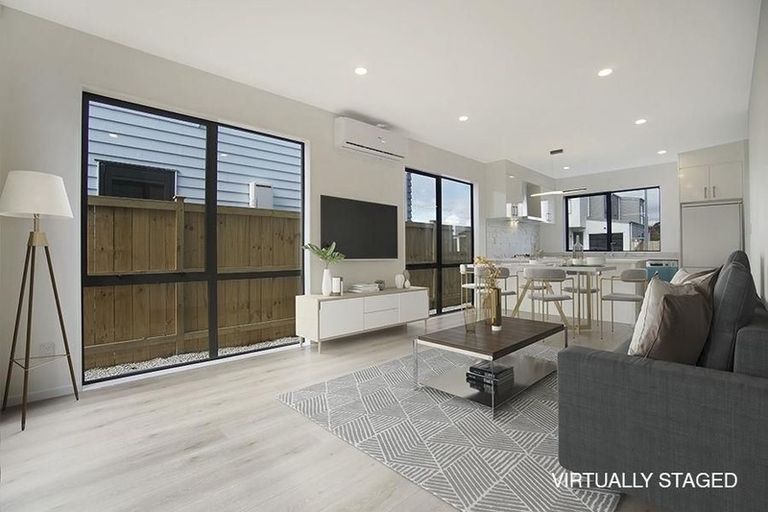 Photo of property in 110 Bellbird Street, Papakura, 2110