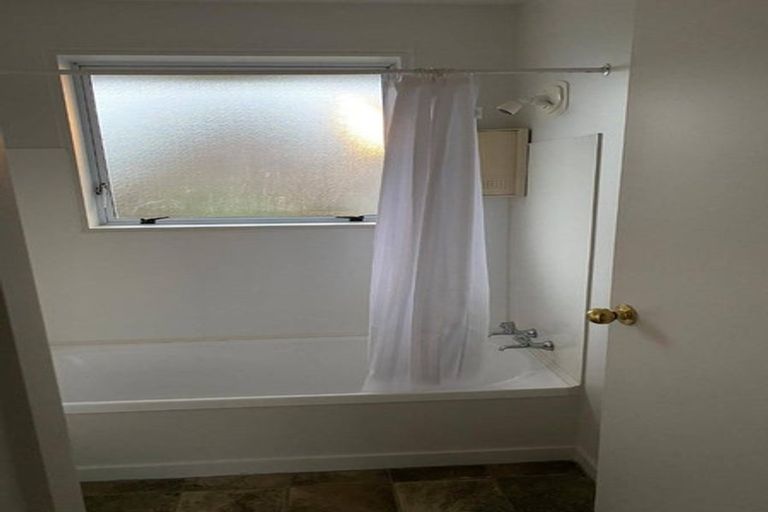 Photo of property in 2/59a Mackworth Street, Woolston, Christchurch, 8062