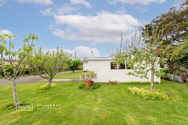 Photo of property in 10 Terminus Street, Silverstream, Upper Hutt, 5019