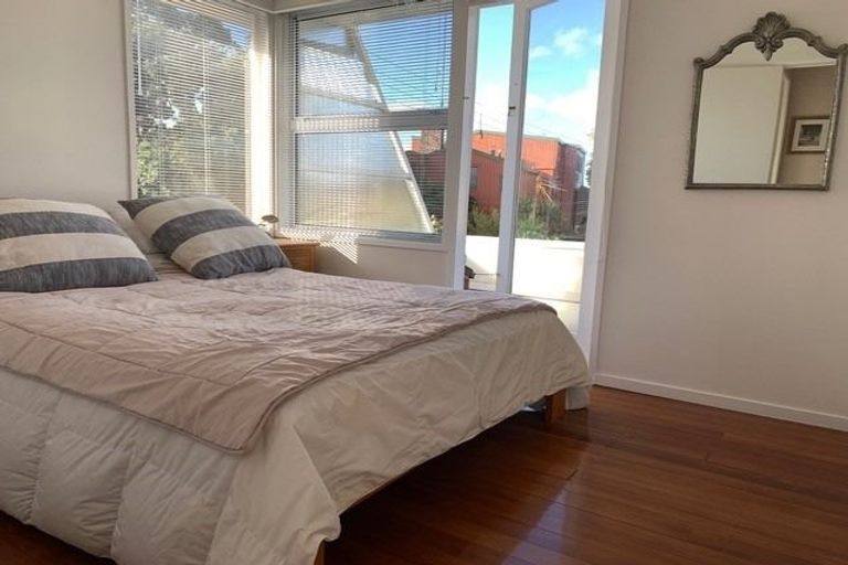 Photo of property in 35 Kitchener Road, Takapuna, Auckland, 0622