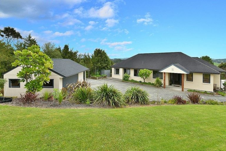 Photo of property in 206 Windmill Drive, Wainui, Silverdale, 0992