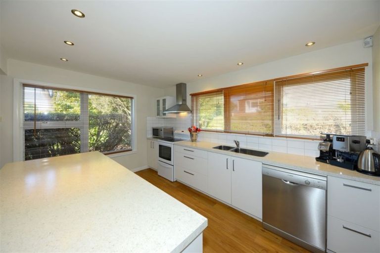 Photo of property in 97 Avonhead Road, Avonhead, Christchurch, 8042