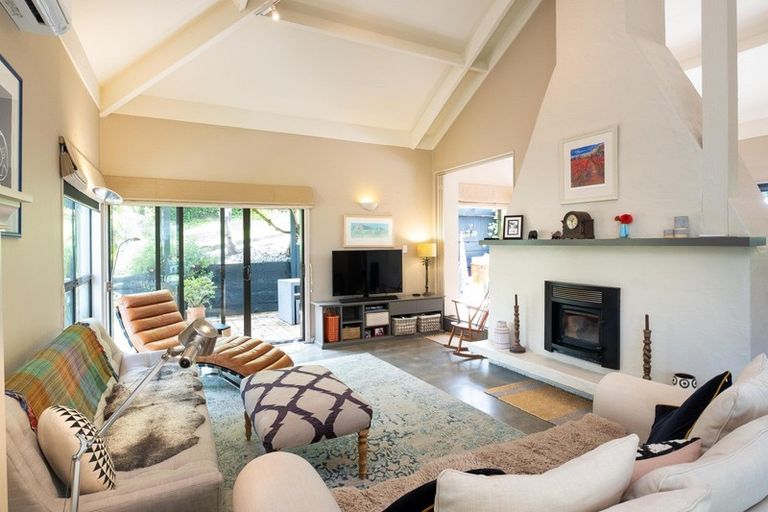 Photo of property in 13 Muritai Crescent, Havelock North, 4130