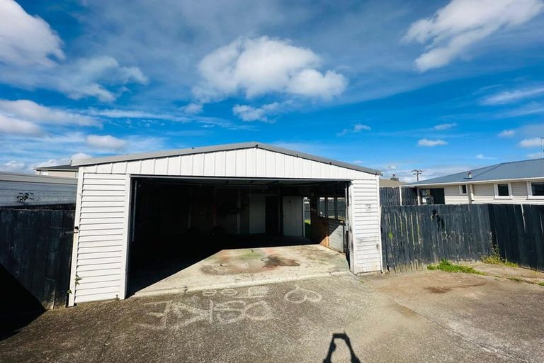 Photo of property in 1/35 Hill Crescent, Papakura, 2110