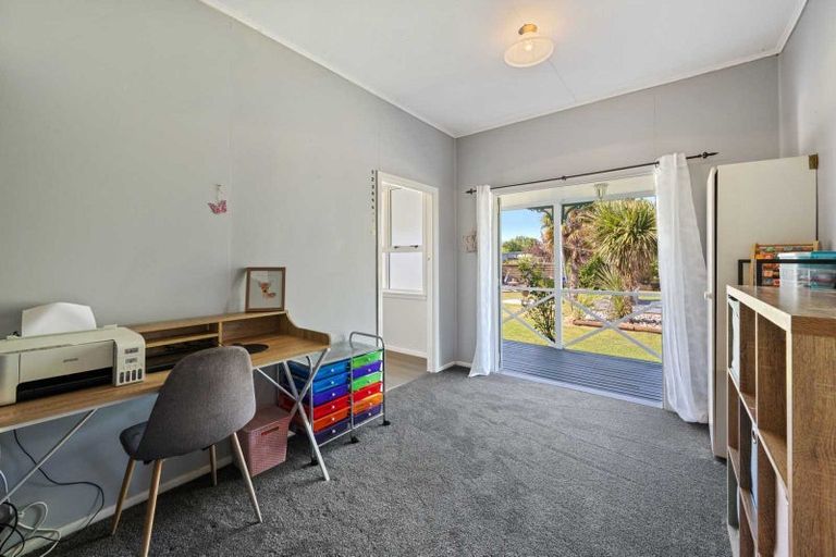 Photo of property in Dippers Halll, 28 Bell Street, Otane, 4202