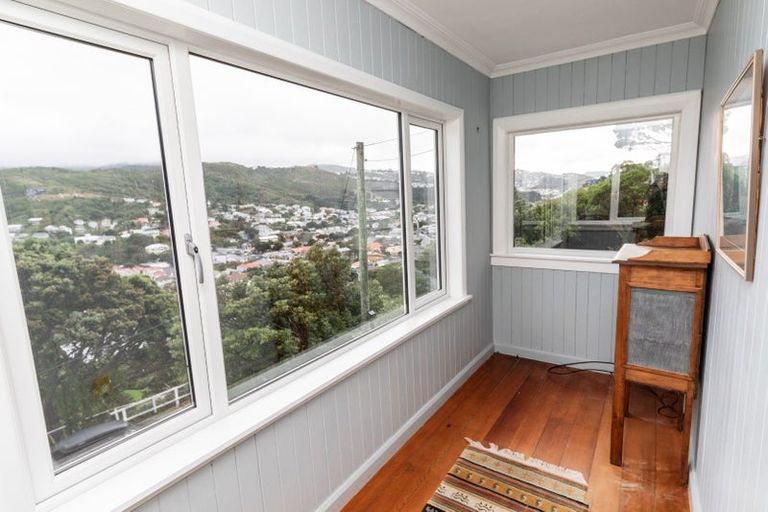 Photo of property in 123 Volga Street, Island Bay, Wellington, 6023