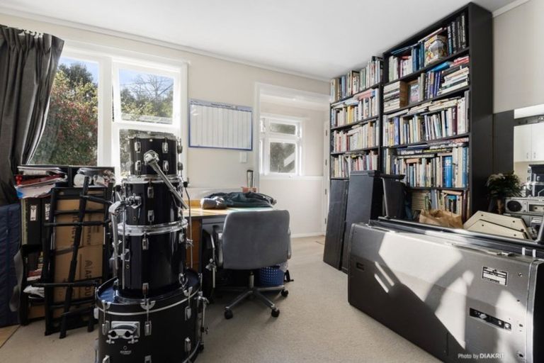 Photo of property in 8 Butt Street, Brooklyn, Wellington, 6021