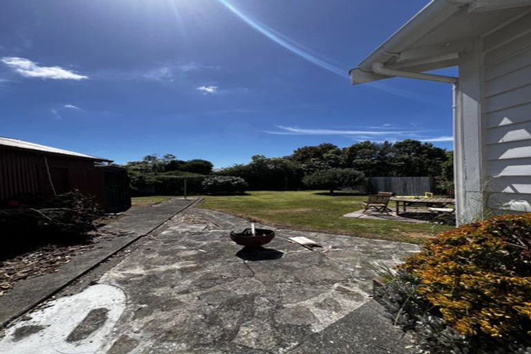 Photo of property in 77 Shamrock Street, Takaro, Palmerston North, 4412