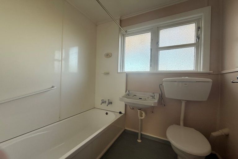 Photo of property in 55 Truman Road, Bryndwr, Christchurch, 8053