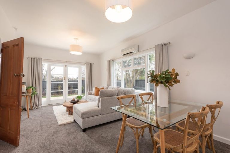 Photo of property in 60 Oxley Avenue, St Albans, Christchurch, 8014