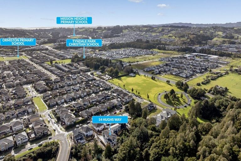 Photo of property in 14 Hughs Way, Flat Bush, Auckland, 2019