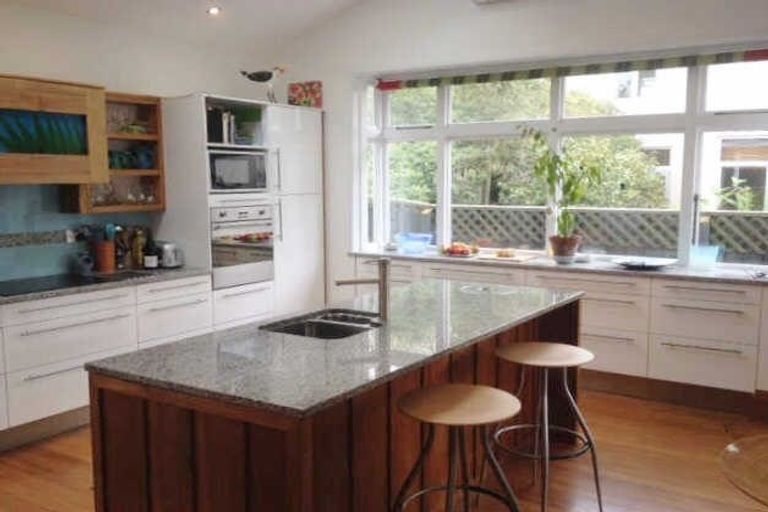 Photo of property in 31 Wroxton Terrace, Merivale, Christchurch, 8014