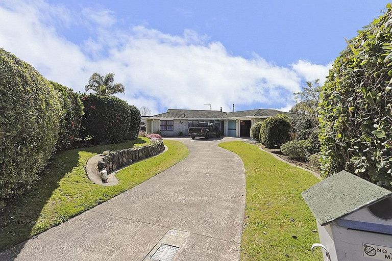 Photo of property in 5 Clifden Terrace, Te Puke, 3119