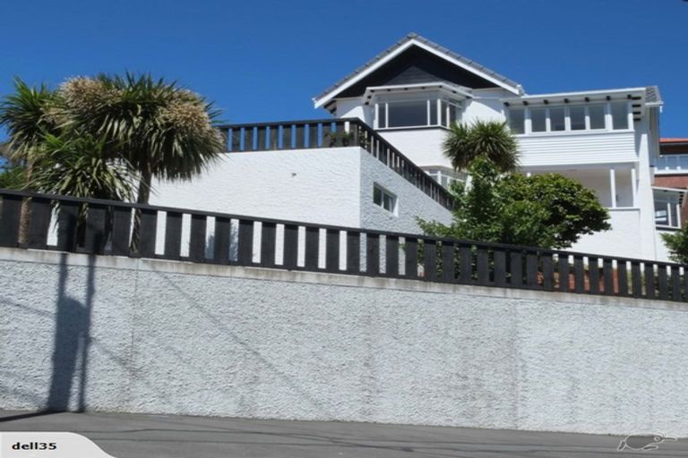 Photo of property in 100 Bolton Street, Kelburn, Wellington, 6012