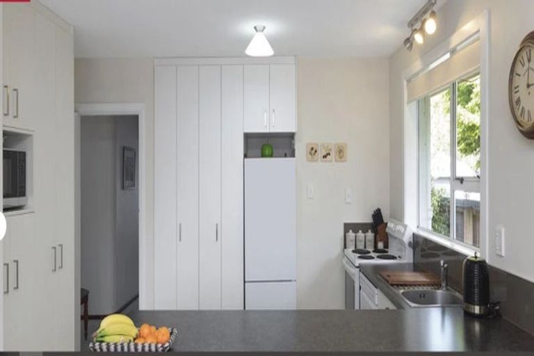 Photo of property in 72 Roydvale Avenue, Burnside, Christchurch, 8053