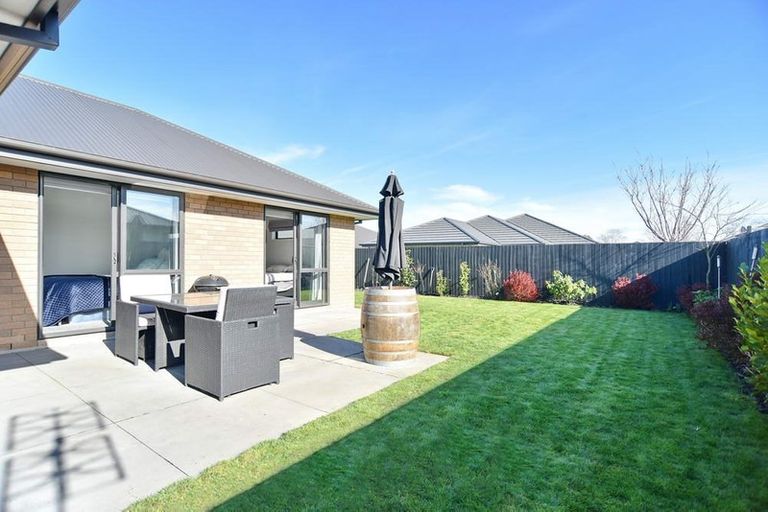 Photo of property in 27 Te Whariki Street, Marshland, Christchurch, 8083
