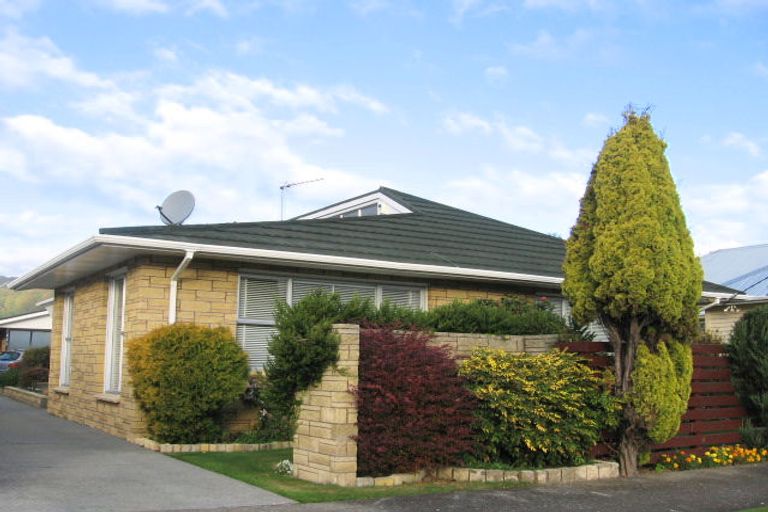 Photo of property in 122 Pretoria Street, Hutt Central, Lower Hutt, 5010