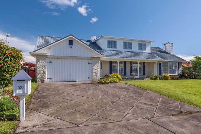 Photo of property in 20 Byrd Street, Levin, 5510