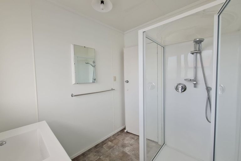 Photo of property in 136 Puriri Street, Castlecliff, Whanganui, 4501