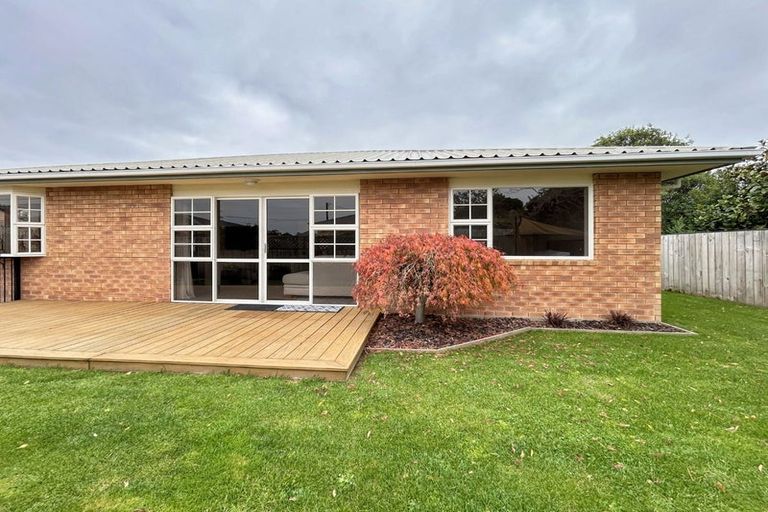 Photo of property in 37 Moa Street, Waikiwi, Invercargill, 9810
