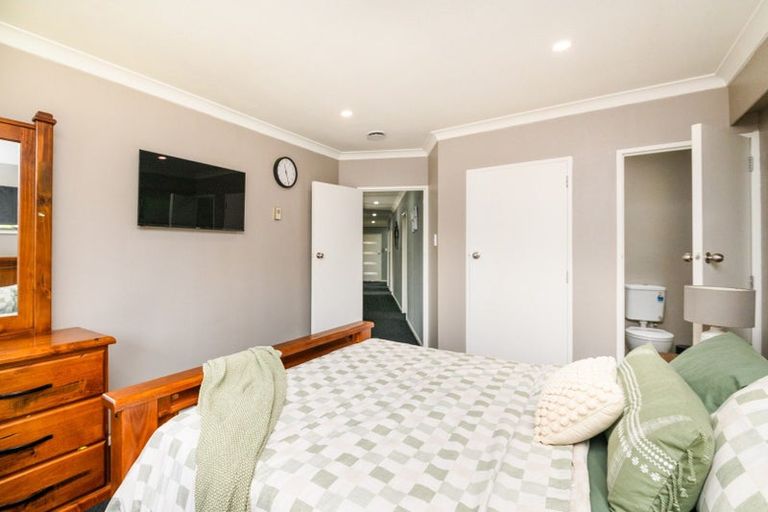 Photo of property in 128 Long Melford Road, Awapuni, Palmerston North, 4412