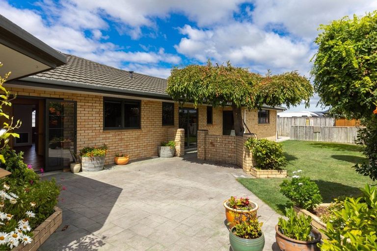 Photo of property in 14 Springswood Grove, Springlands, Blenheim, 7201