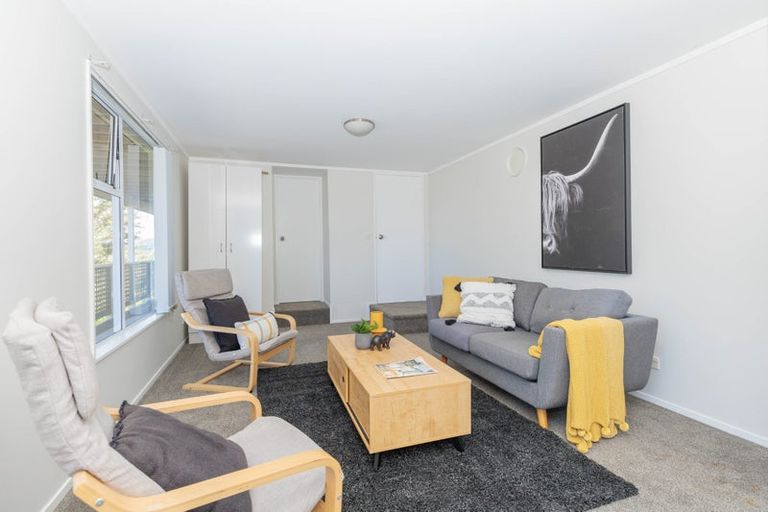 Photo of property in 5 Gavaskar Place, Khandallah, Wellington, 6035