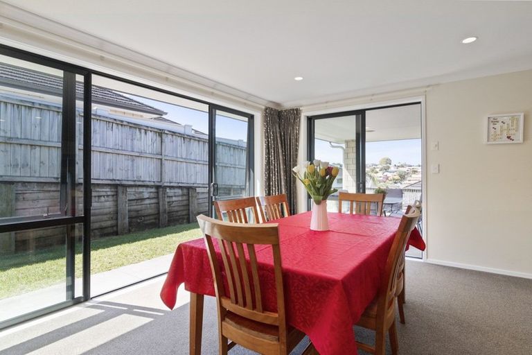 Photo of property in 14 Valley View, Bethlehem, Tauranga, 3110