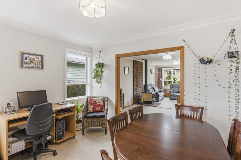Photo of property in 9 Chester Street, Levin, 5510