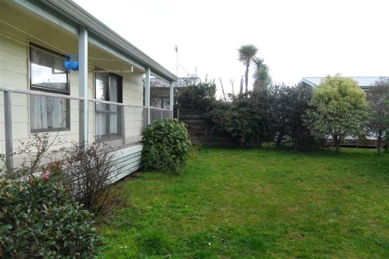 Photo of property in 2 Langdon Lane, Melville, Hamilton, 3206