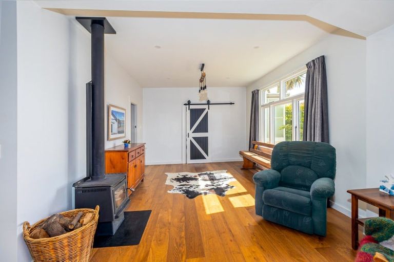 Photo of property in 49 Cambridge Avenue, Ashhurst, 4810