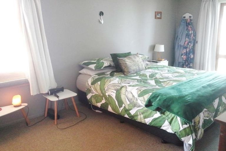 Photo of property in 7 Fernleigh Street, Ferndale, New Plymouth, 4310