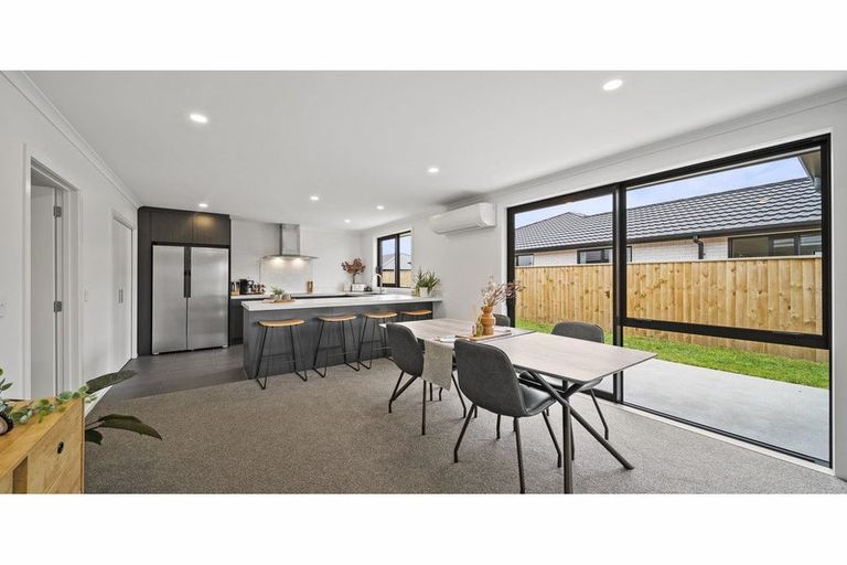 Photo of property in 42 Blue Jacket Drive, Halswell, Christchurch, 8025