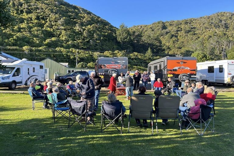 Photo of property in 117-119 Torea Street, Granity, 7823