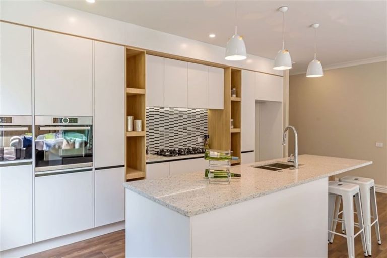 Photo of property in 2a Capricorn Place, Browns Bay, Auckland, 0630