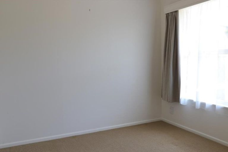 Photo of property in 4/54a Northboro Road, Belmont, Auckland, 0622