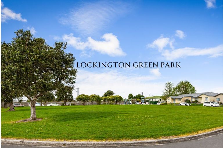 Photo of property in 9/17 Neta Grove, Henderson, Auckland, 0612