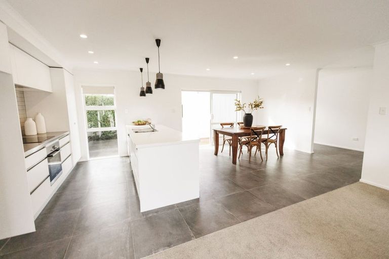 Photo of property in 43a Dorset Avenue, Westown, New Plymouth, 4310