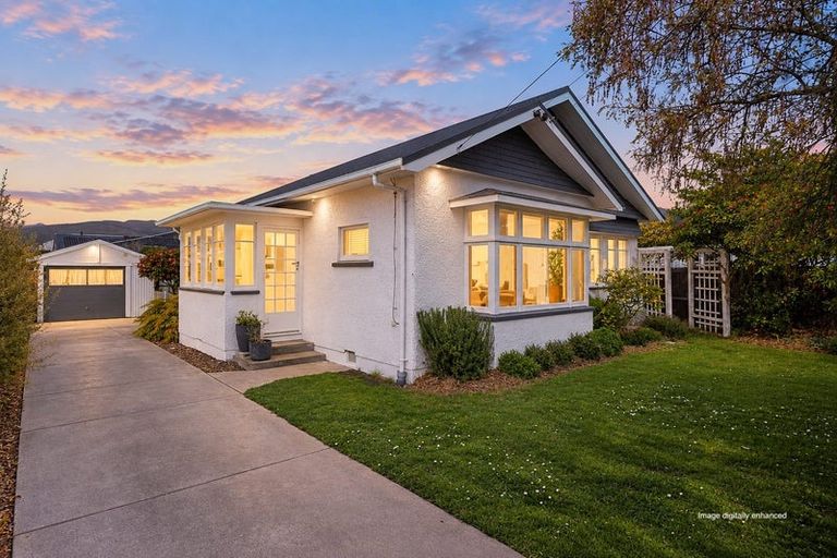 Photo of property in 66 Saint Martins Road, Saint Martins, Christchurch, 8022