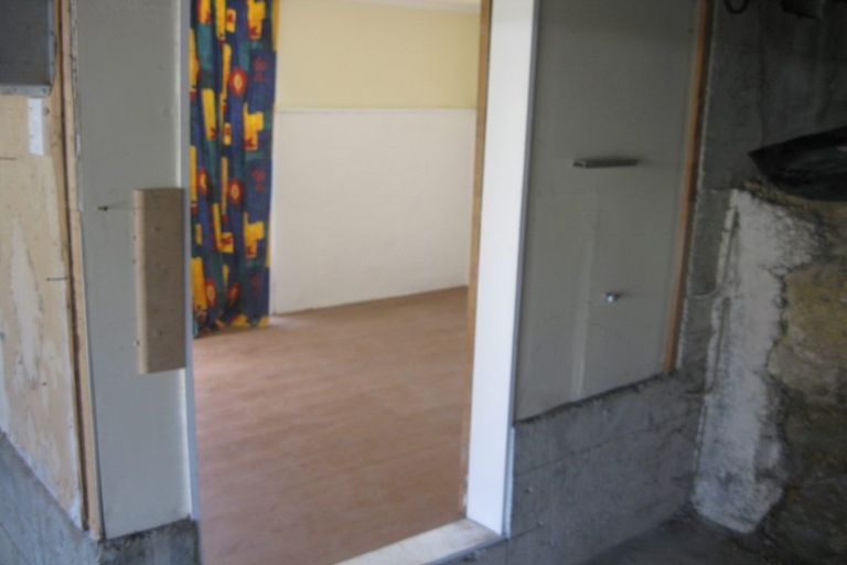 Photo of property in 18 Holly Grove, Maungaraki, Lower Hutt, 5010