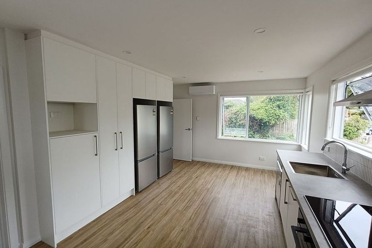 Photo of property in 8 Lyall Place, Bryndwr, Christchurch, 8053