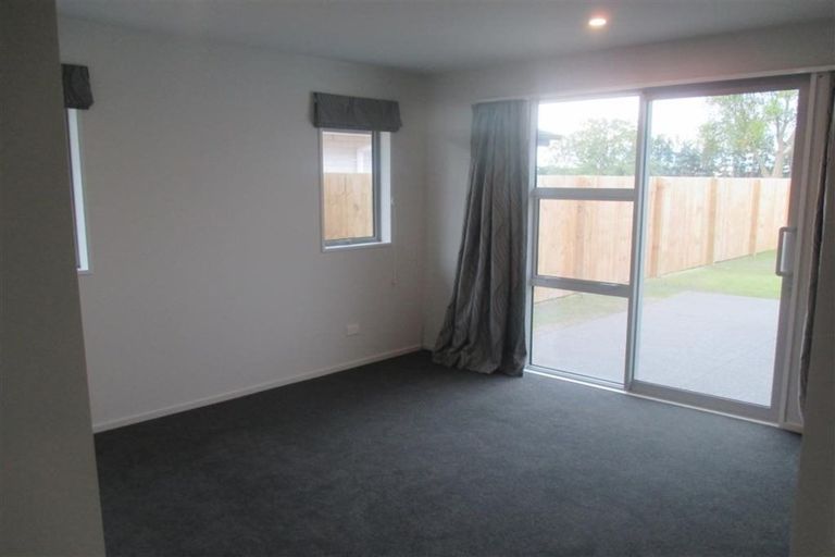 Photo of property in 18 Minerva Crescent, Woodend, 7610